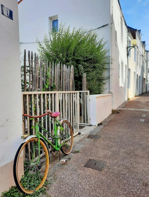 Le Studio D'En O, Au Coeur De La Haute Ville De Pornic. Dış mekan fotoğraf